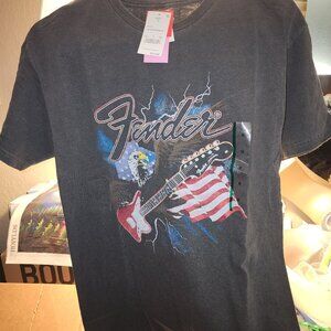 Fender T-Shirt ( Have 5 mediums)